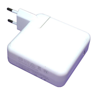 Блок живлення для ноутбука Apple 61W 20.3V USB Type-C 4.3A MNF72LL/A . Charge Cable у комплект не входить